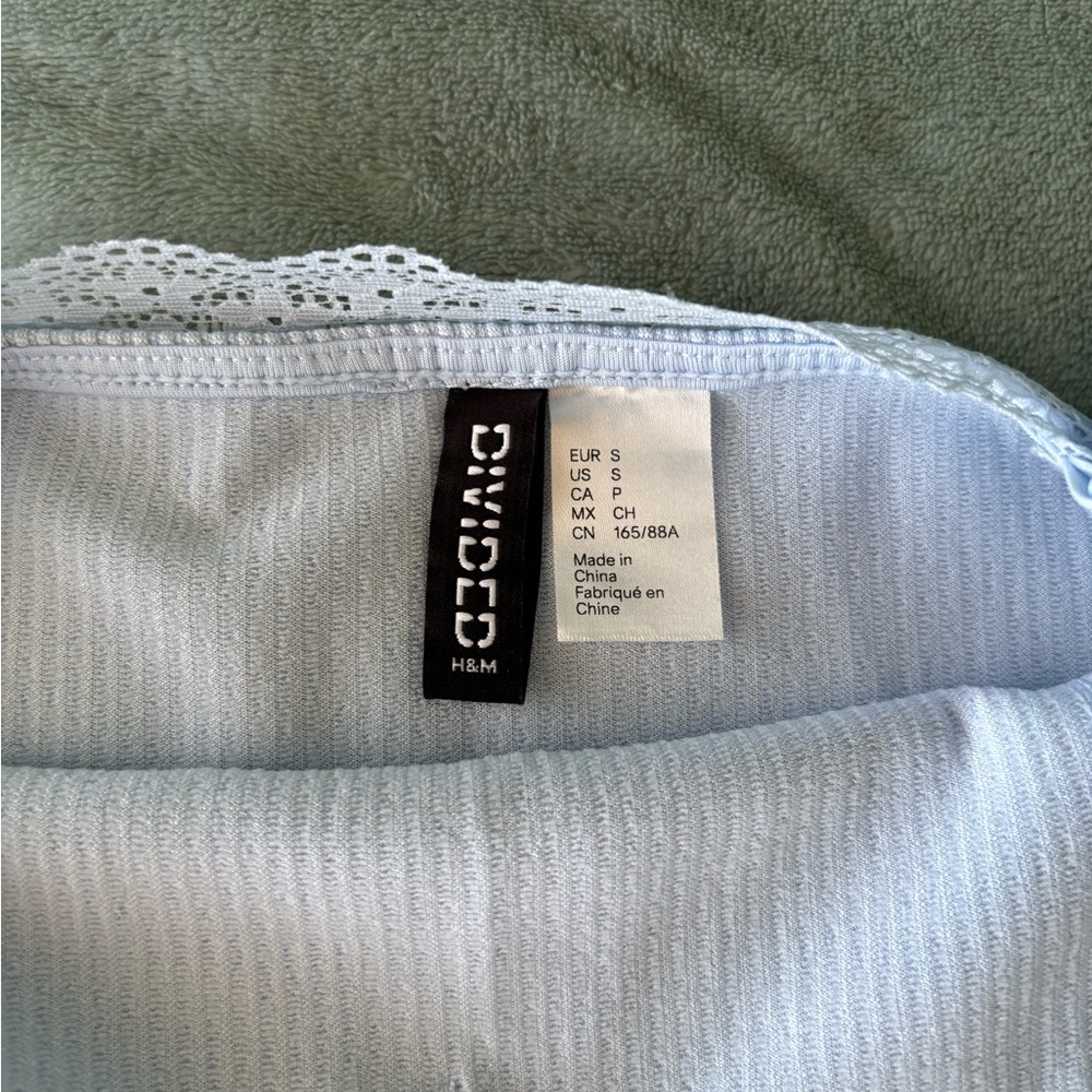 Divided Light Blue Lace-Accent Bodycon Dress - Picture 8 of 11